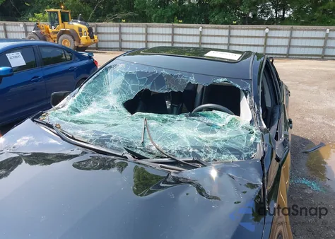 2015 Toyota Camry Le/Xle/Se/Xse z USA, uszkodzony, nr VIN 4T1BF1FK3FU965793